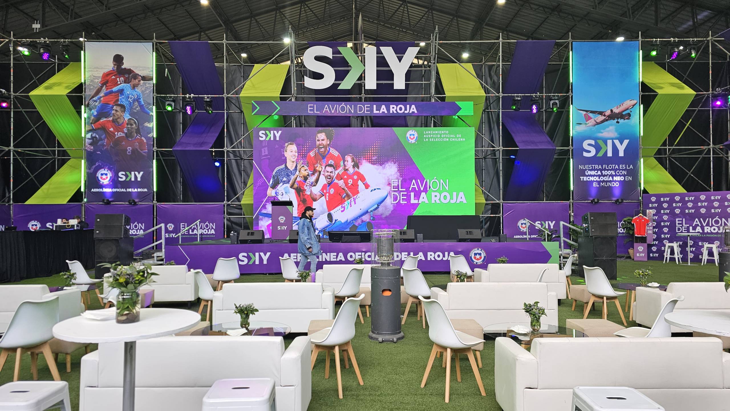 Lanzamiento Sky el Avión de la Roja 2023